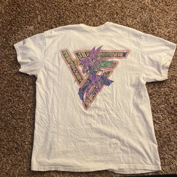 Yu-Gi-Oh Dark Magician T-Shirt - Picture 2 of 6